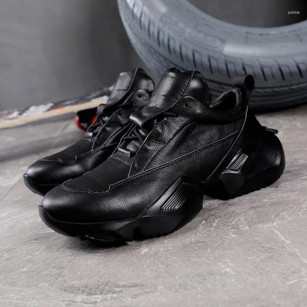 Chaussures décontractées baskets masculines printemps 2024 coréen fshion épais hauteur inférieure augmentant les mocasines vulcanize tout-correspondant zapatos mujer