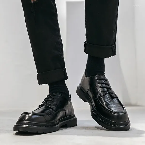 Zapatos Casuales Primavera Y Otoño para Hombres Ropa Formal De Negocios Madura Británica Cuero Negro Simple De Gran Tamaño