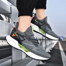 Zapatos casuales de la primavera de la primavera de la primavera de la primavera tendencia de la moda de la moda deportes al alumno de superficie tejida voladora corriendo D160