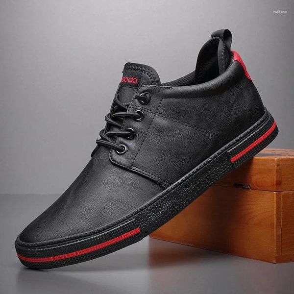 Chaussures décontractées en cuir de travail masculin lacet up respirant rétro noir pour hommes baskets en plein air zapatillas hombre
