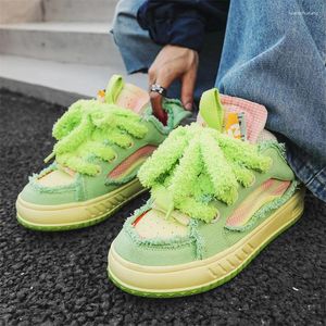 Casual schoenen mannen sneakers Amerikaanse straatstijl solide kleur trendy ademende skateboard slijtage resistent veterbrood