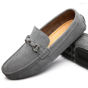 Casual schoenen mannen suede loafers glijden aan lederen heren mocassins mocassin homme lente zomer herfst