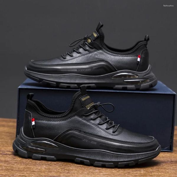 Zapatos casuales para hombre vulcanizados con cordones negros Pu zapatillas de deporte cálidas de moda plataforma plana de invierno calzado deportivo para correr al aire libre