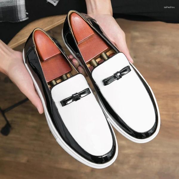 Zapatos casuales hombres vulcanizados negros blancos holandés de patente de patente para chaussures vert hommes