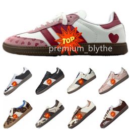 Casual Shoes Men Women Wales Bonner Pink Heart New Designer Handball casual shoes Outdoor Athletic shoes