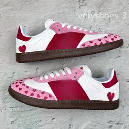 Casual schoenen mannen vrouwen Wales Bonner Pink Heart Nieuwe Designer Handbal Casual schoenen Outdoor Athletic Shoes