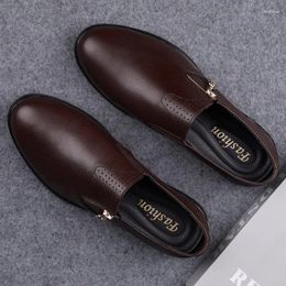 Chaussures décontractées Mens Lofers Luxury High Quality Men Hommes Généralités en cuir Slip en cuir sur des appartements Homme Vintage Side Zipper Drive