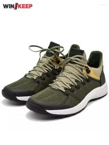 Chaussures décontractées pour hommes en plein air respirant maille légère course antidérapante athlète sous-vêtements de sport à lacets Joggers Gym Fitness baskets