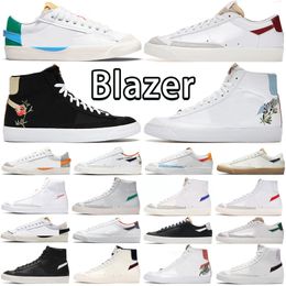 Chaussures décontractées Hommes Baskets Baskets Vintage Blazers Noir Blanc Multi Couleur Blanc Indigo Pin Vert Designer Plateforme Blazer Mid 77 Jumbo