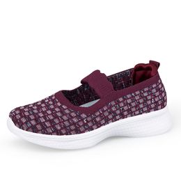 Chaussures décontractées Hommes Femmes Fashion Designer Baskets Hottsale Rouge Rose Violet Noir Gris Baskets Basses Taille 36-45 57