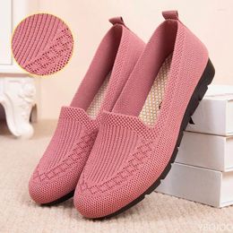 Chaussures décontractées Mesh Sneakers respirants Femmes Light Slip on Flat Ladies Socks Zapatillas Mujer