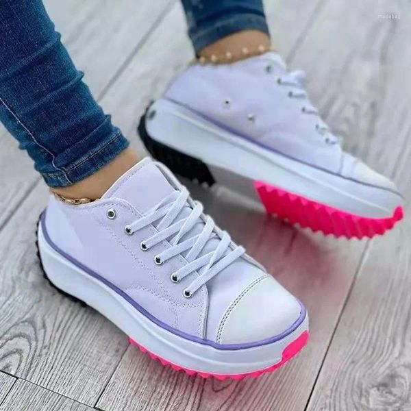 Chaussures décontractées Mesh Sneakers à talon bas pour femmes 2024 Lacets massifs dames rond Bouche profonde Vulcanize des femmes