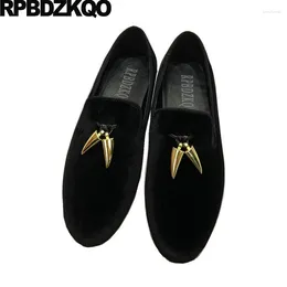 Casual schoenen Metaal Hoogwaardige Large Evening Aange Custom Flats Luxe Rook Slippers Velvet Loafers Men Round Teen 45 Slip op vrije tijd