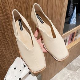 Chaussures décontractées mules carré patchwork en cuir plates femmes femmes doux grand-mère femelle femelle bouche peu profonde mocassins pour