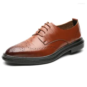 Chaussures décontractées Nice Brogues hommes en cuir véritable homme chaussures de bureau homme d'affaires noir marron A2408