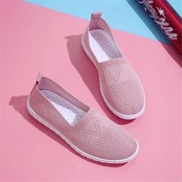 Casual Schoenen Antislip 35-40 Roze Loafers Hardlopen Zomer Mannen Sport Sneakers Topkwaliteit Uit China Eerste graad Merk Luxus YDX2