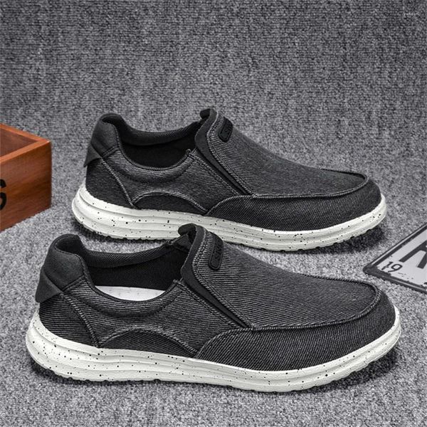 Chaussures décontractées numéro 45 sans lacets pour les hommes de course à la mode des couleurs des hommes Sneakers Sport Sport Fit VIP Traine Luxo Mandin