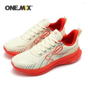 Zapatos informales Onemix 2024 Sneakers Buffer corriendo corredores de peso pesado Hombres sin deslizamiento Aviso transpirable Ligero al aire libre Sport