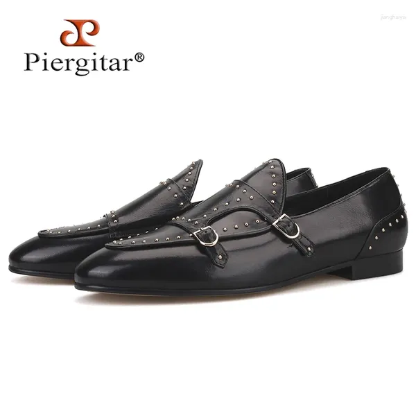 Zapatos informales Piergitar Marca Handmade Spikes Genuine Leather Men Party Fashion Farty and Wedding Dress Slippers Sea fumadores