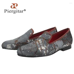 Chaussures décontractées Piergitar Style chinois Plum Blossom Imprimer tissu silppers mots de mocassins à la main