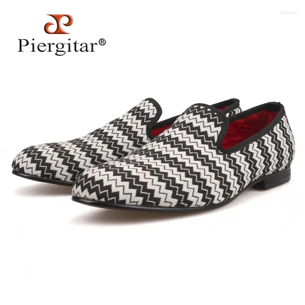 Zapatos casuales Piergitar Summer Style Wave Stripe Men hechos a mano British Smoking Slippers Men's Flats