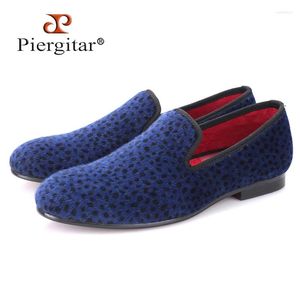 Chaussures décontractées Piergitar deux couleurs Léopard Men Men Velvet Fashion Party and Marid Robe Shoe Male Male Plus Flats Locages