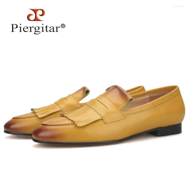 Zapatos casuales Piergitarios amarillos y marrones Men Penny Loquers Slip-On Men's Vestido para fiesta de fumar hechas a mano.