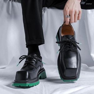 Plate-forme de chaussures décontractées pour hommes robe d'affaires en cuir Japon All-Match Footwear Footwear Chaussure Homme