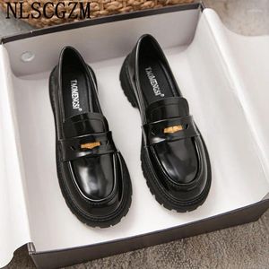 Casual schoenen platform Leather Oxford For Women Loafers Luxe dames sneakers glijden op Zapatos Mujer