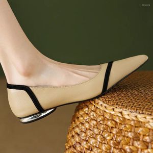Chaussures décontractées Plus taille 34-42 Mélange de cuir authentique pour femmes patchwork pointu à odeurs à odeurs à odeurs simples Sfot Comfort Ballerinas Vente