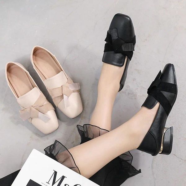 Chaussures décontractées plus taille 43 Bow-knot oxford femmes mocassins célébrités puafers en cuir orteil carré talons bas sneakers appartements femme