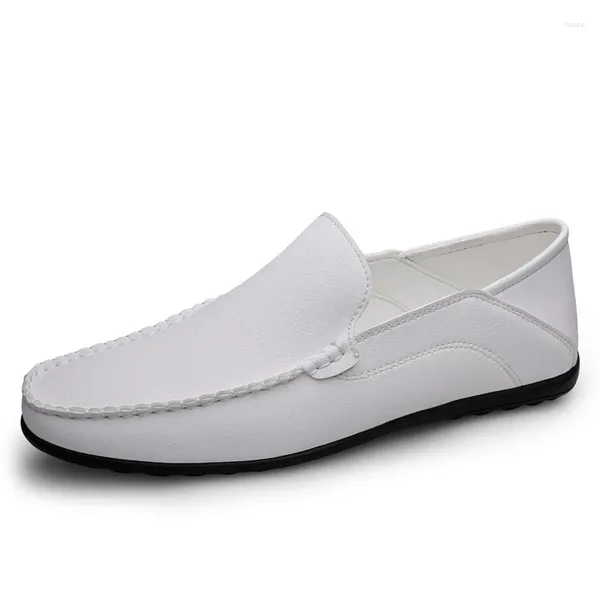 Chaussures décontractées plus taille 46 47 Men de cuir authentique Marque Brands pour hommes formels mocassins italiens Slip respirant sur bateau mâle