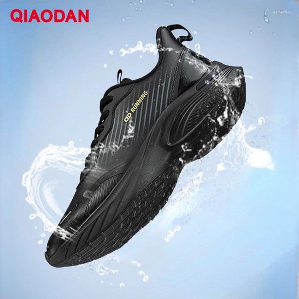 Zapatos informales QIAODAN, zapatillas de deporte para hombre 2024, antifricción, impermeables, ligeras, atléticas, antideslizantes, para correr XM35230225G