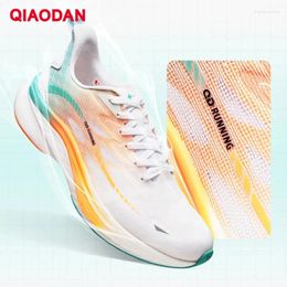 Chaussures occasionnelles Qiaodan Running For Men 2024 Été Été Breatteur Anti-Slippery High Quality Confortant Training Sneakers XM25230225