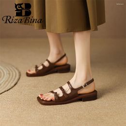 Chaussures décontractées Rizabina 2024 Femmes Sandales Gétille en cuir réalisée à la main