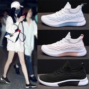 Chaussures décontractées Running Femme Athletic Shoe Trainers Footwes Footwear Ladies Sport Sweet Sneaker Blanc Automne 2024 Femme Sneakers