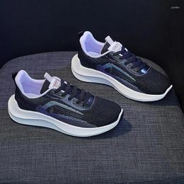 Chaussures décontractées Running Women's Sneaker Lightweight Breathable Tenis Absorbing High School Entrance Examination