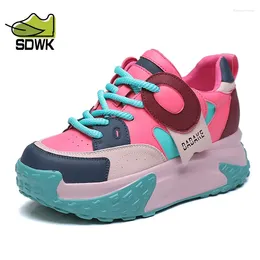 Chaussures décontractées Sdwk 7cm Femmes Plateforme Wedge Cow Vente Veurs de cuir authentique Firme de cheville AUTOMNE SALSKETS SPRINGS QA057