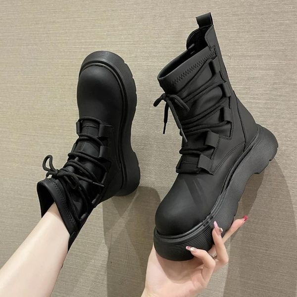 Zapatos informales Botas cortas Mujeres 2024 Autumn Single British Style All-Match Fashion Lace Up Round Head