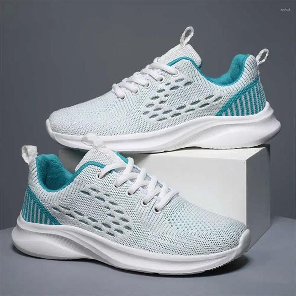 Zapatos casuales Tamaño 38 Apariencia Aumenta mujeres zapatillas de deporte de leopardo ofrecen deportes bádminton 2024 china lujo