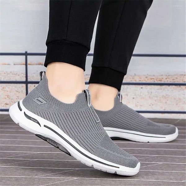 Tamaño de zapatos informales 40 36-43 Sneakers Men 2024 Vulcanize Entrenadores para tenis deportes deportivos de deportas en venta Frass