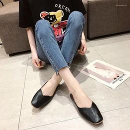 Casual Schoenen Slip Op Ondiepe Vrouwen Effen Lederen Flats Vrouw Suqare Teen Lage Hakken Boot Ballet Plus Size Zapatos de Mujer