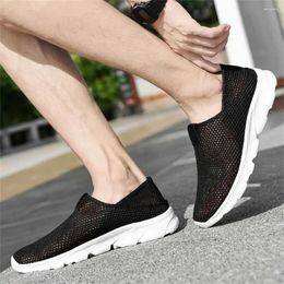 Casual schoenen slipon lichtgewicht jongen rode sneakers man sapatenos sport china luxe jaar draagbare releases loafers shose