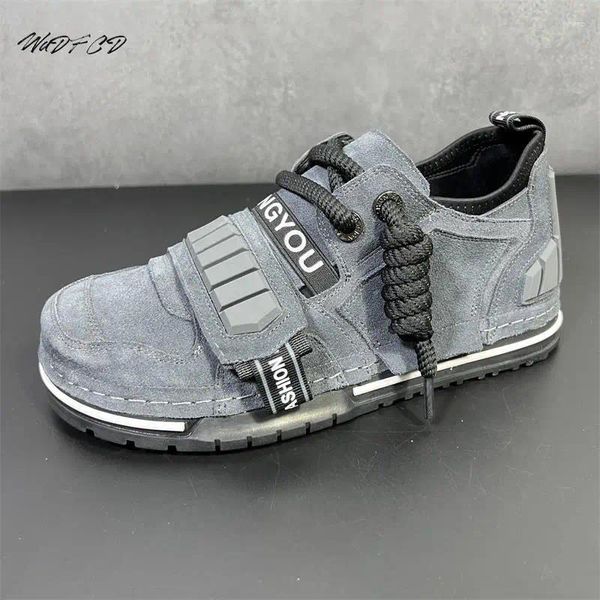 Chaussures décontractées sneaker hommes designer hiver en peluche neige de la mode