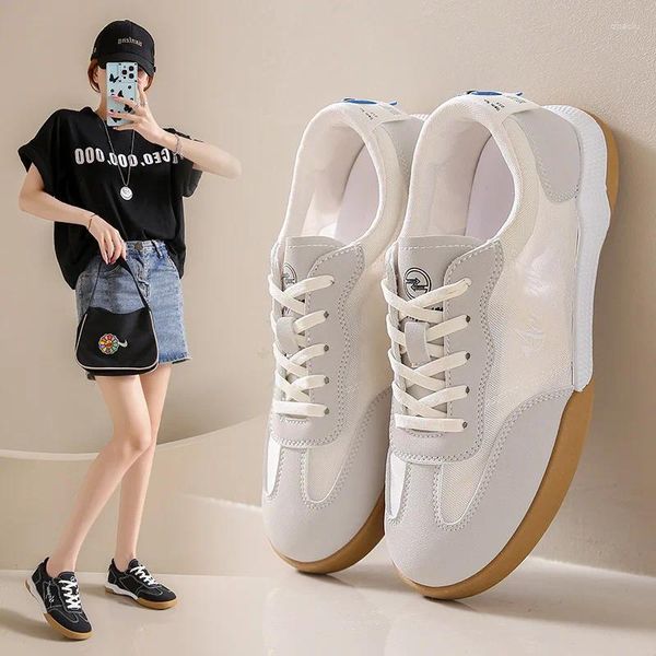 Chaussures décontractées baskets sports pour femmes pour femmes randonnées en cuir plate-forme plate-forme de sport à pied chaussures athlétiques unisex modes blancs