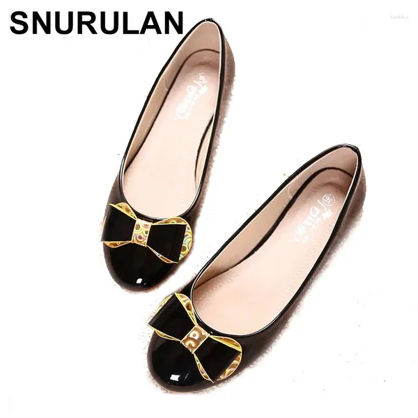 Zapatos casuales Snurulan Candy Candy Color redondeo de puntas redondas Damas de cuero japoneses Broknot Single Shine Ballerinas