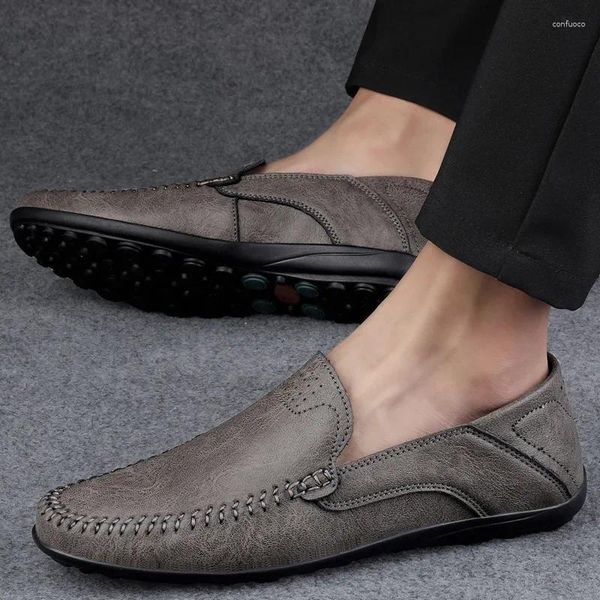 Zapatos casuales de cuero suave zapato 23 tendencia de otoño mocasés británico tenis luz Zapatillas de hombre