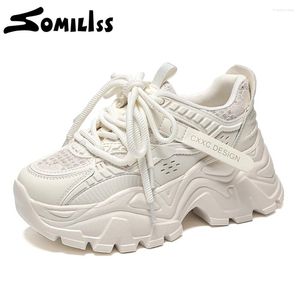 Zapatos informales Somiliss Chunky Platform Sneakers for Women Kpu Lace Mesh Moda transpirable Non Slip Spring Summer Handmade