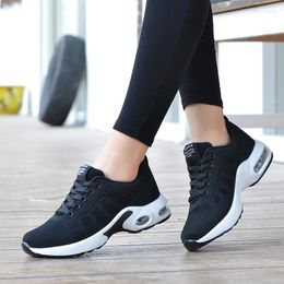 Chaussures décontractées Sports pour les femmes Springs Breakants Breakments Summer Air Cushion Running Shoe Zapatillas Mujer