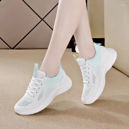 Casual schoenen Sport Dames Ademende sneakers Wit Tenis De Mujer Ultralichte vrouw gevulkaniseerde damessneaker